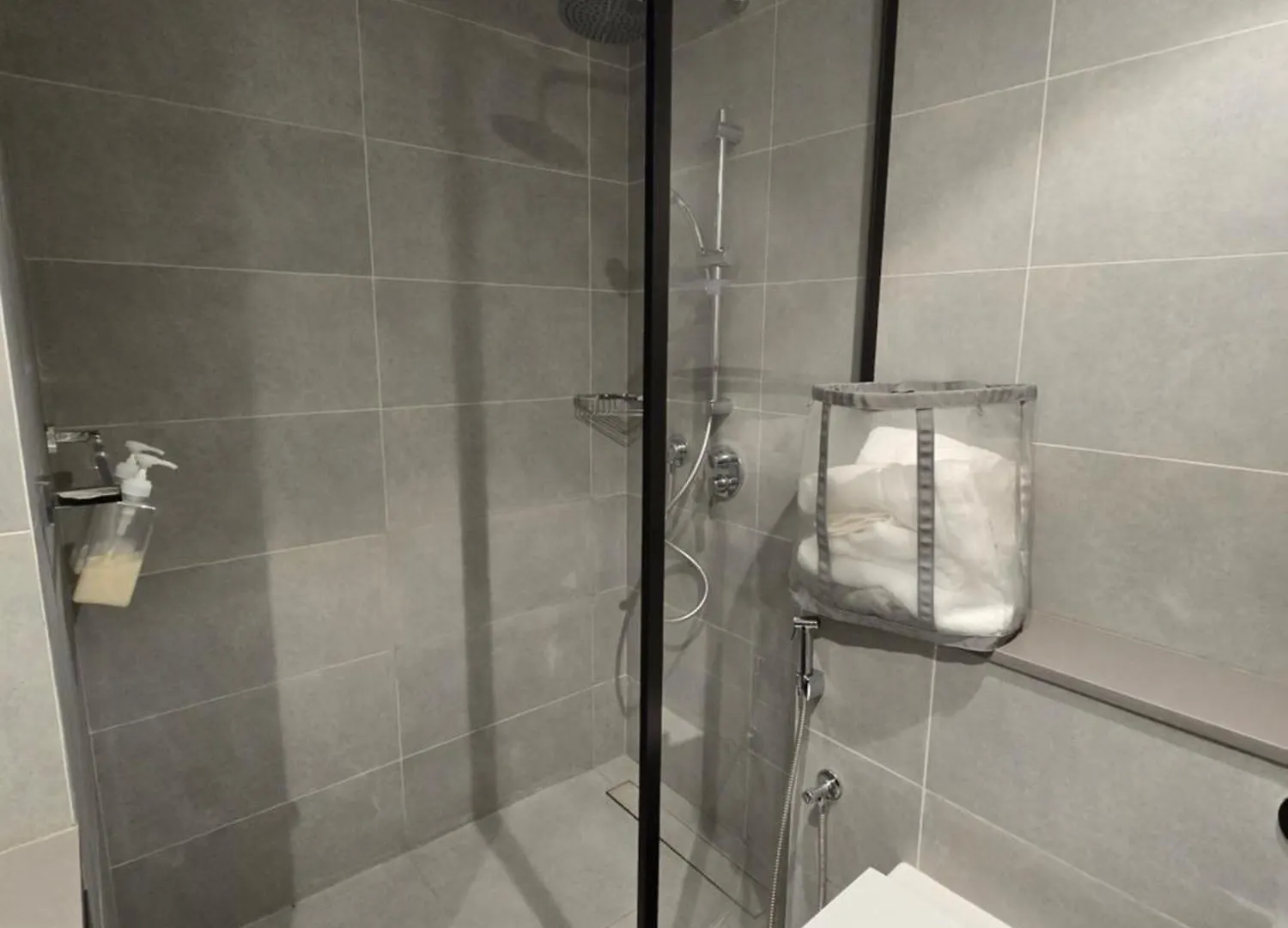 Shiro Elegant Living Apartment Dubai